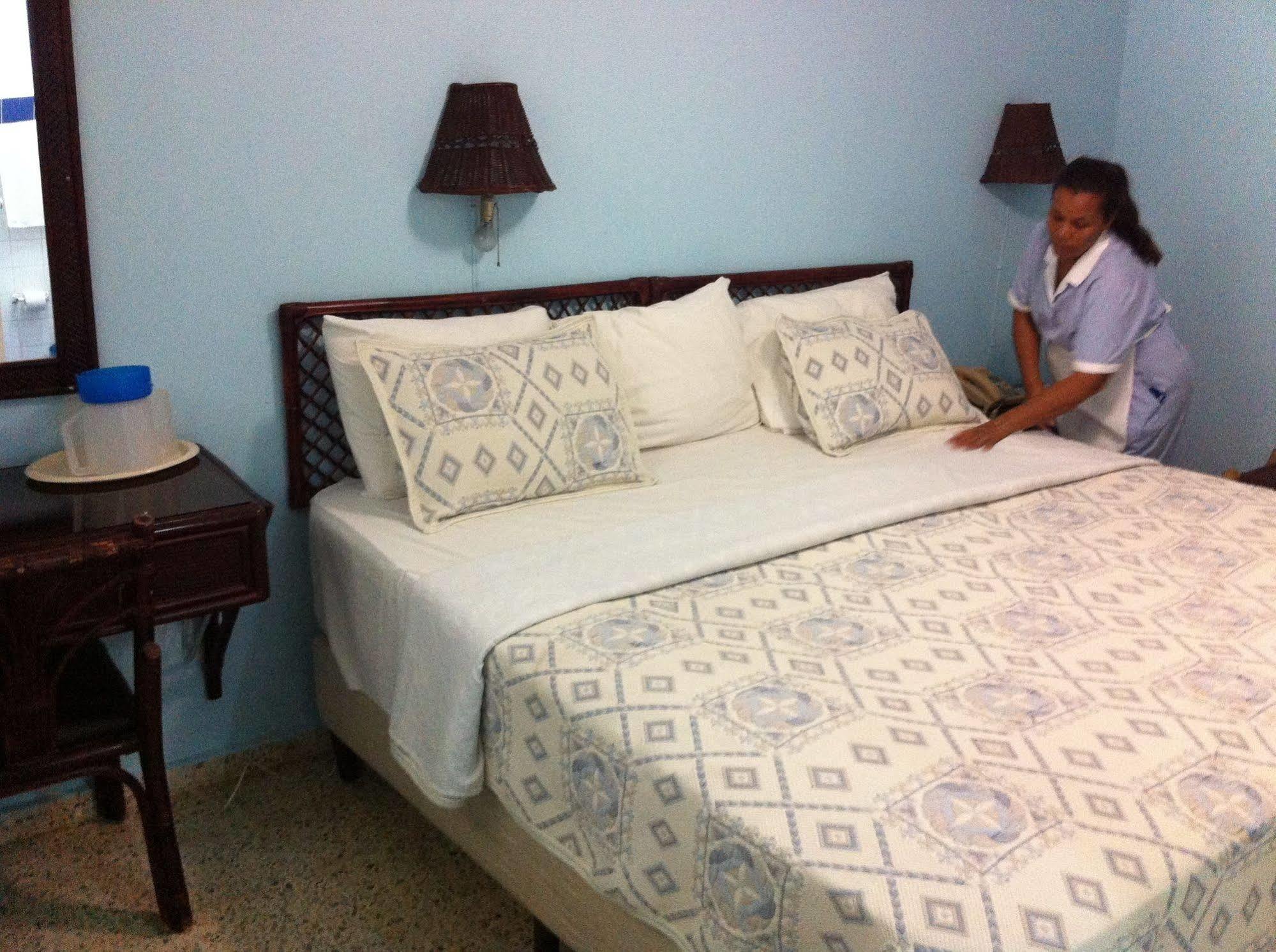 Hotel Caribe Barahona Luaran gambar
