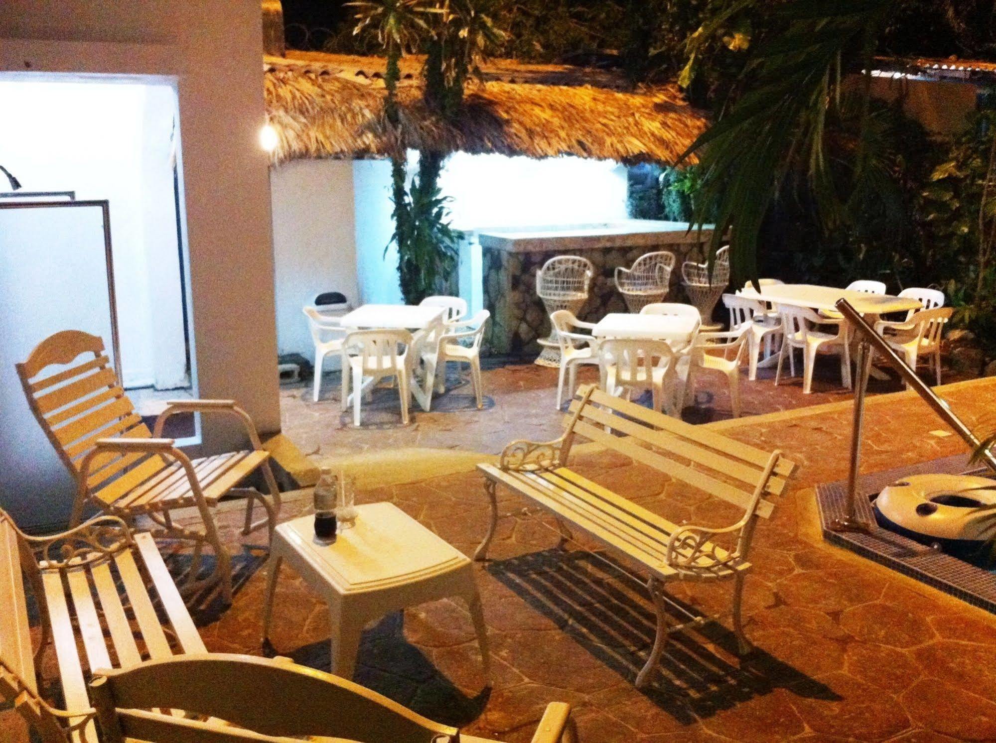 Hotel Caribe Barahona Luaran gambar